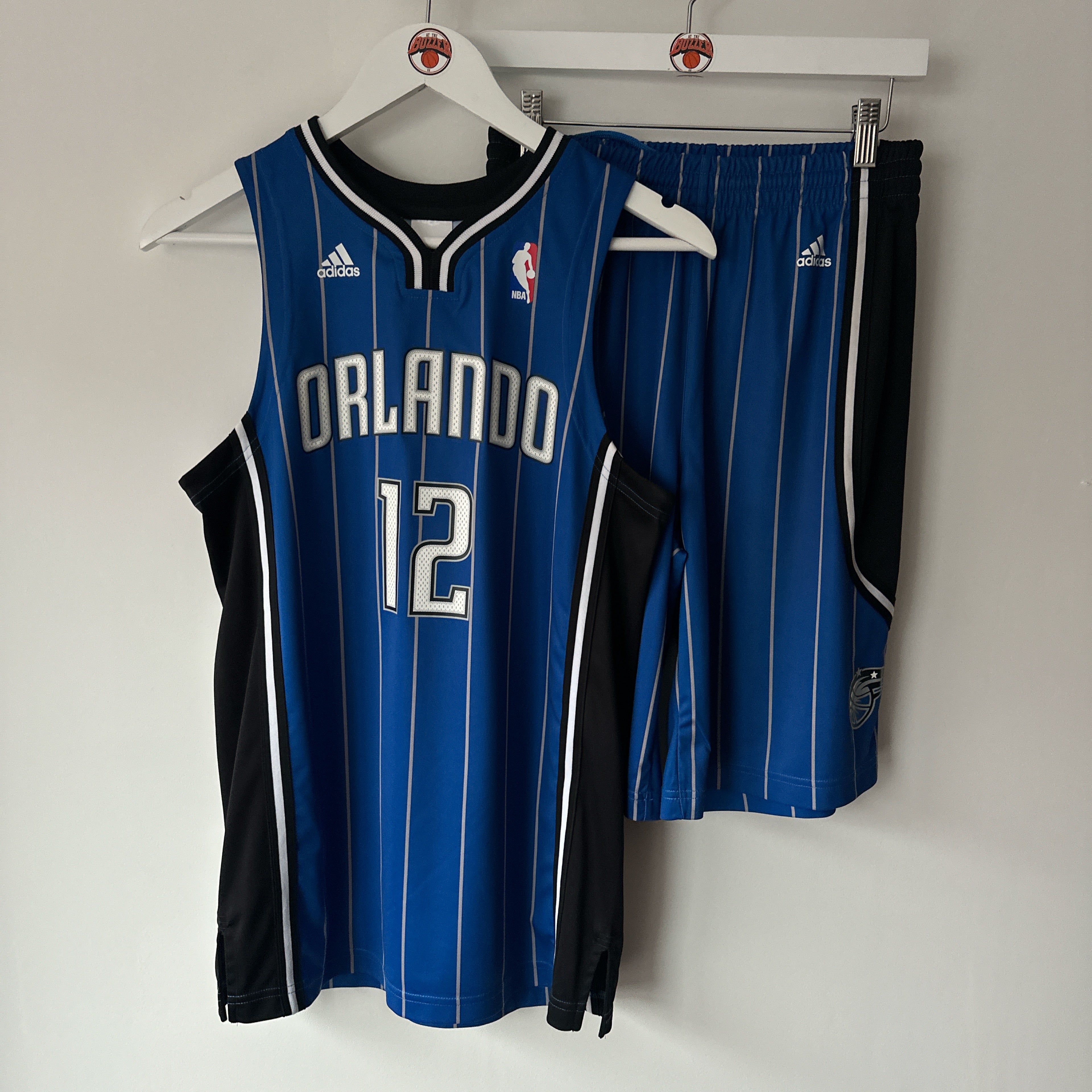 Orlando Magic Dwight Howard Adidas jersey & shorts  - Youth Large