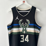 Load image into Gallery viewer, Milwaukee Bucks Giannis Antetokounmpo Jordan jersey - Medium
