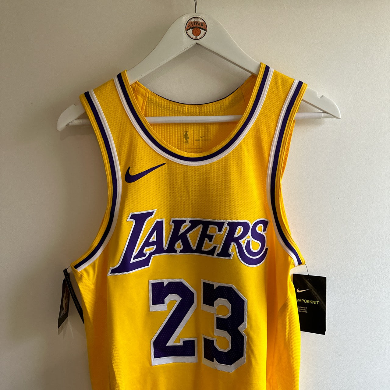 Los Angeles Lakers Lebron James Nike authentic jersey - Small