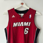 Ladda upp bild till gallerivisning, Miami Heat Lebron James Adidas  jersey - Youth Large
