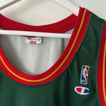 Load image into Gallery viewer, Seattle SuperSonics Shawn Kemp Champion jersey - XXL (Fits XL)
