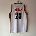 Load image into Gallery viewer, Cleveland Cavaliers Lebron James Champion jersey - Large

