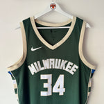 Load image into Gallery viewer, Milwaukee Bucks Giannis Antetokounmpo Nike jersey - Large

