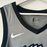 Load image into Gallery viewer, Brooklyn Nets Kyrie Irving Nike jersey - Large
