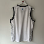 Ladda upp bild till gallerivisning, Brooklyn Nets Nike Youth jersey - Youth XL
