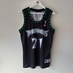 Afbeelding in Gallery-weergave laden, Minnesota Timberwolves Kevin Garnett Champion jersey - Medium

