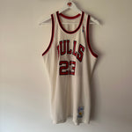 Load image into Gallery viewer, Chicago Bulls Michael Jordan Sand Knit jersey - XL (Fits Large)
