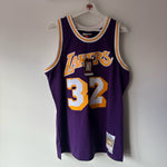 Indlæs billede til gallerivisning Los Angeles Lakers Earvin Magic Johnson Mitchell &amp; Ness jersey - Large
