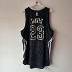 Carregar imagem no visualizador da galeria, New Orleans Pelicans Anthony Davis Adidas jersey - Large
