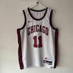 Afbeelding in Gallery-weergave laden, Chicago Bulls Demar Derozan Nike jersey - XL
