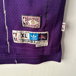 Load image into Gallery viewer, Toronto Raptors Vince Carter Adidas jersey - XL
