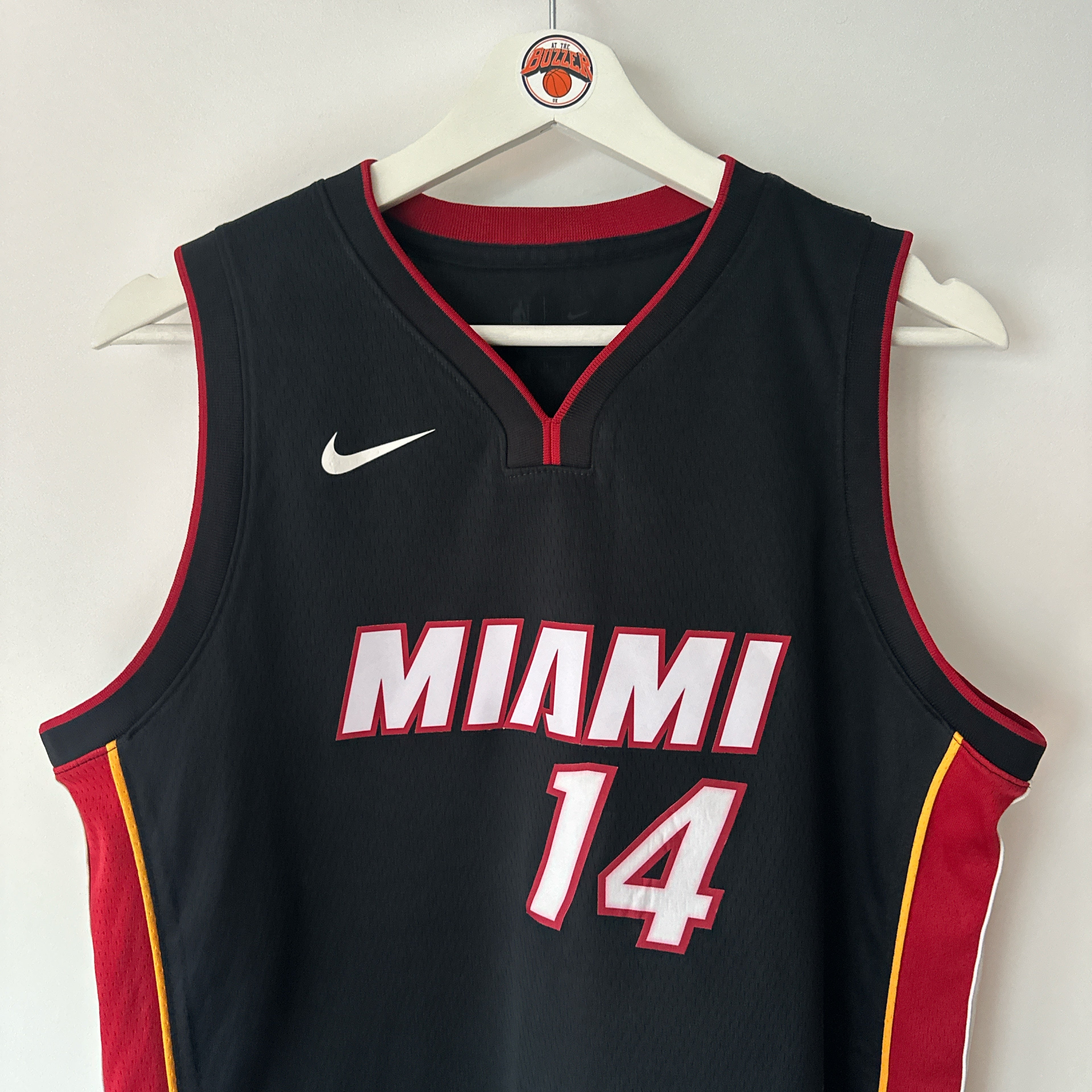 Miami Heat Tyler Herro Nike jersey - Youth Large