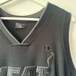 Görseli Galeri görüntüleyiciye yükleyin, Miami Heat Shaquille O’Neal Champion jersey - XL
