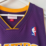 Load image into Gallery viewer, Los Angeles Lakers Shaquille O’Neal Mitchell &amp; Ness jersey - Large
