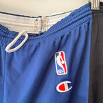 Afbeelding in Gallery-weergave laden, New York Knicks Champion shorts - Large
