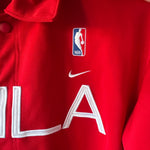 Load image into Gallery viewer, Philadelphia 76ers Nike Rewind shooting shirt - Large
