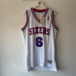 Load image into Gallery viewer, Philadelphia 76ers Julius Erving Adidas jersey - Medium (Fits Large)
