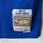 Load image into Gallery viewer, Philadelphia 76ers Allen Iverson Mitchell &amp; Ness jersey - Large
