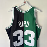 Carregar imagem no visualizador da galeria, Boston Celtics Larry Bird Mitchell &amp; Ness jersey - Large
