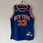 Ladda upp bild till gallerivisning, New York Knicks Patrick Ewing Adidas jersey  - Youth Large

