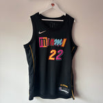 Carregar imagem no visualizador da galeria, Miami Heat Jimmy Butler Nike jersey - XL
