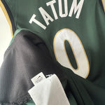 Load image into Gallery viewer, Boston Celtics Jason Tatum Nike jersey - Large
