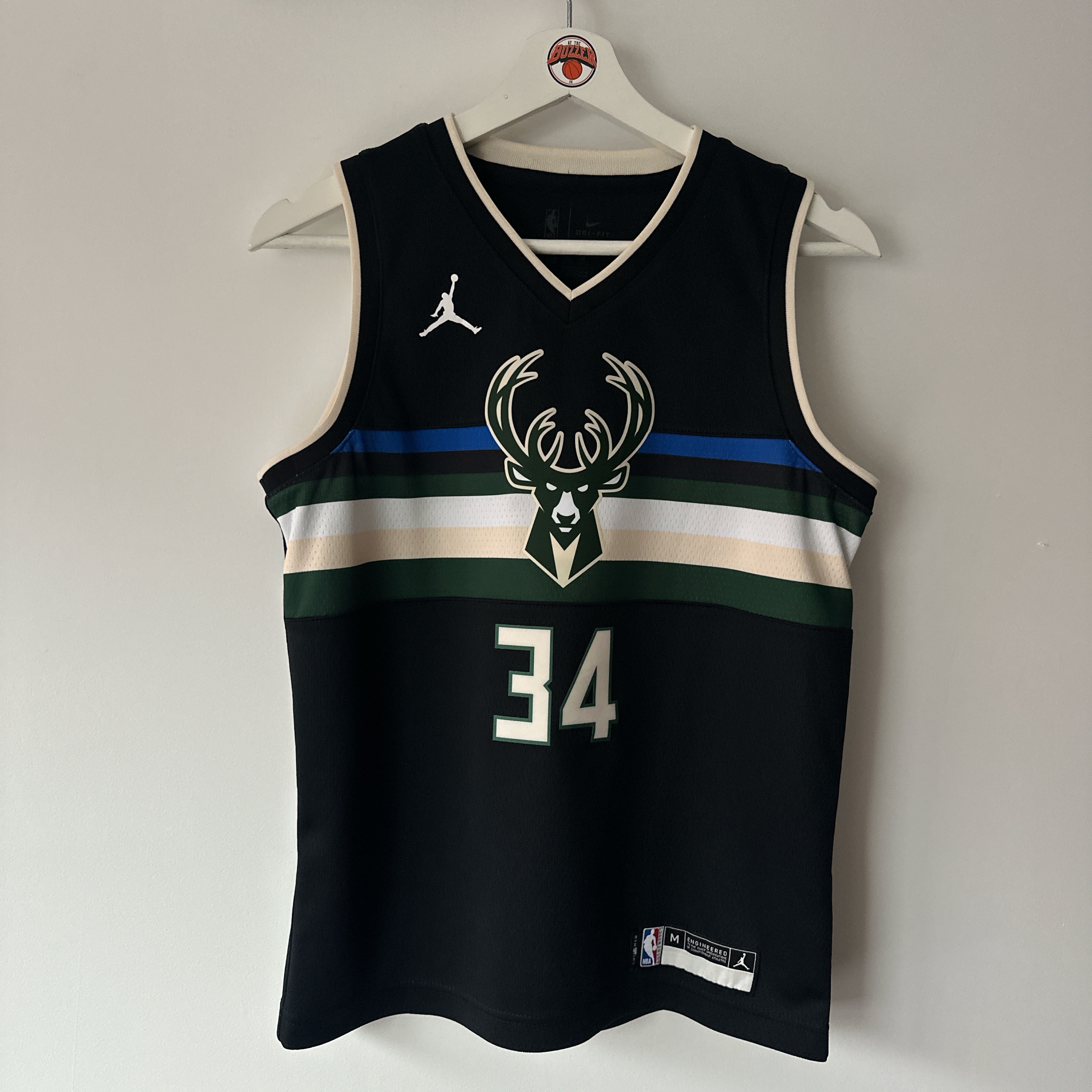 Milwaukee Bucks Giannis Antetokounmpo Jordan jersey - Youth Medium