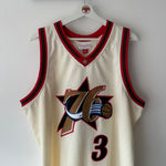 Load image into Gallery viewer, Philadelphia 76ers Allen Iverson Mitchell &amp; Ness jersey - XXL
