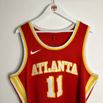 Carregar imagem no visualizador da galeria, Atlanta Hawks Trae Young Nike jersey - XL
