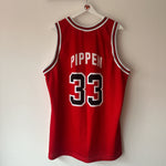 Charger l'image dans la galerie, Chicago Bulls Scottie Pippen Champion jersey - XL
