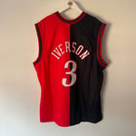 Load image into Gallery viewer, Philadelphia 76ers Allen Iverson Mitchell &amp; Ness jersey - XL
