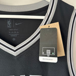 Afbeelding in Gallery-weergave laden, San Antonio Spurs Victor Wembanyama Nike jersey - XL
