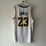 Load image into Gallery viewer, Los Angeles Lakers Lebron James Nike jersey - Large
