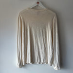 Load image into Gallery viewer, New York Knicks Mitchell &amp; Ness long sleeve T shirt  - Medium
