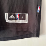 Load image into Gallery viewer, Chicago Bulls Derrick Rose Adidas jersey - Small (Fits medium)
