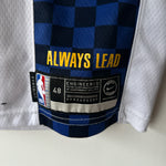 Load image into Gallery viewer, Indiana Pacers Victor Oladipo Nike jersey - Large
