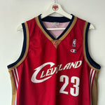 Ladda upp bild till gallerivisning, Cleveland Cavaliers Lebron James Champion jersey - XL
