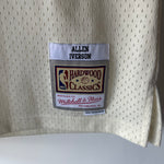 Load image into Gallery viewer, Philadelphia 76ers Allen Iverson Mitchell &amp; Ness jersey - Medium
