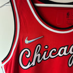 Carregar imagem no visualizador da galeria, Chicago Bulls Zach Lavine Nike Jersey - Large
