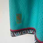 Afbeelding in Gallery-weergave laden, Vancouver Grizzlies Mitchell &amp; Ness jersey - XL
