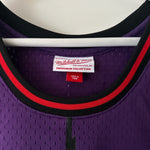 Cargar imagen en el visor de la galería, Toronto Raptors Tracy Mcgrady Mitchell &amp; Ness jersey - Large
