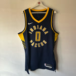 Load image into Gallery viewer, Indiana Pacers Tyrese Haliburton  Nike jersey - XL
