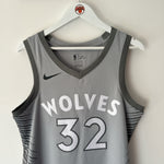 Load image into Gallery viewer, Minnesota Timberwolves Karl Anthony Towns Nike jersey - Medium
