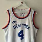 Görseli Galeri görüntüleyiciye yükleyin, New York Knicks Derrick Rose Nike jersey - Large
