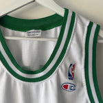 Cargar imagen en el visor de la galería, Boston Celtics Paul Pierce Champion jersey - XL (Fits Large)
