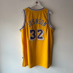 Charger l'image dans la galerie, Los Angeles Lakers Earvin Magic Johnson Adidas jersey - XL

