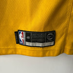 Load image into Gallery viewer, Los Angeles Lakers Lebron James Nike jersey - Large
