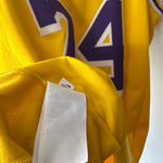Load image into Gallery viewer, Los Angeles Lakers Kobe Bryant Nike jersey - Medium
