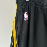 Load image into Gallery viewer, Golden State Warriors Nike shorts - XL
