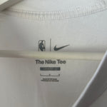 Cargar imagen en el visor de la galería, Memphis Grizzlies Nike T - shirt - Large
